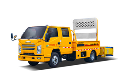 江鈴順達(dá)防撞緩沖車